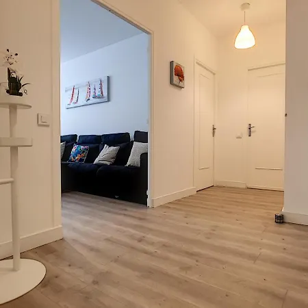 Nestor&jeeves - Beethoven - - Residential Area Daire
